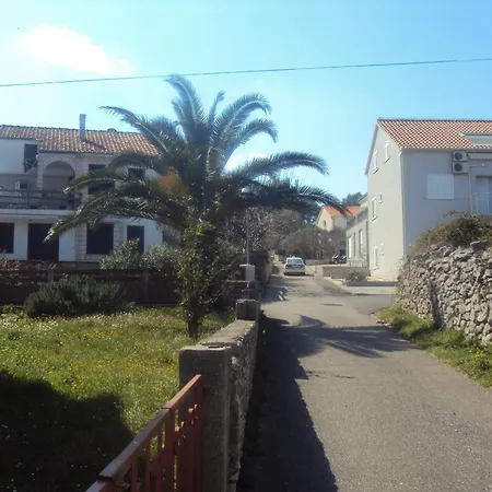 Violet Red Yellow Apartments Korcula Town Room photo
